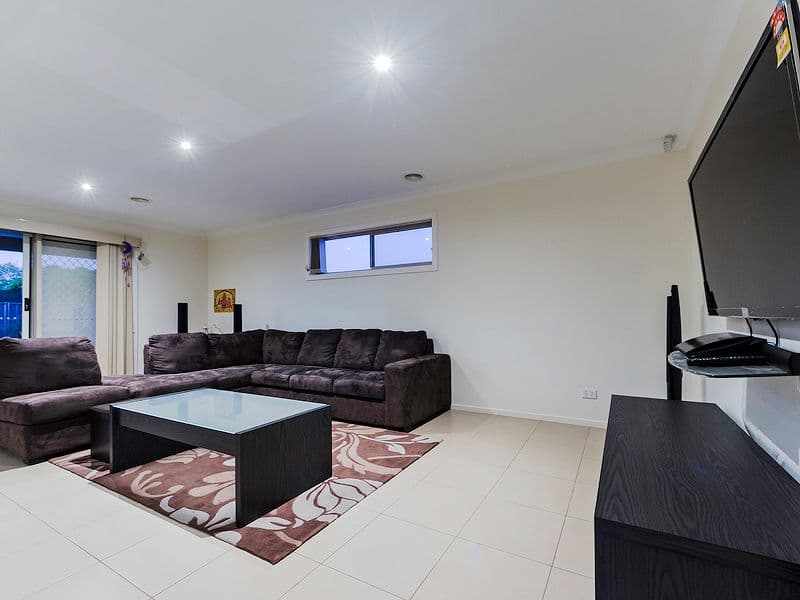 120 Manor Lake Boulevard, Wyndham Vale VIC 3024, Wyndham Vale - Thumbnail 6