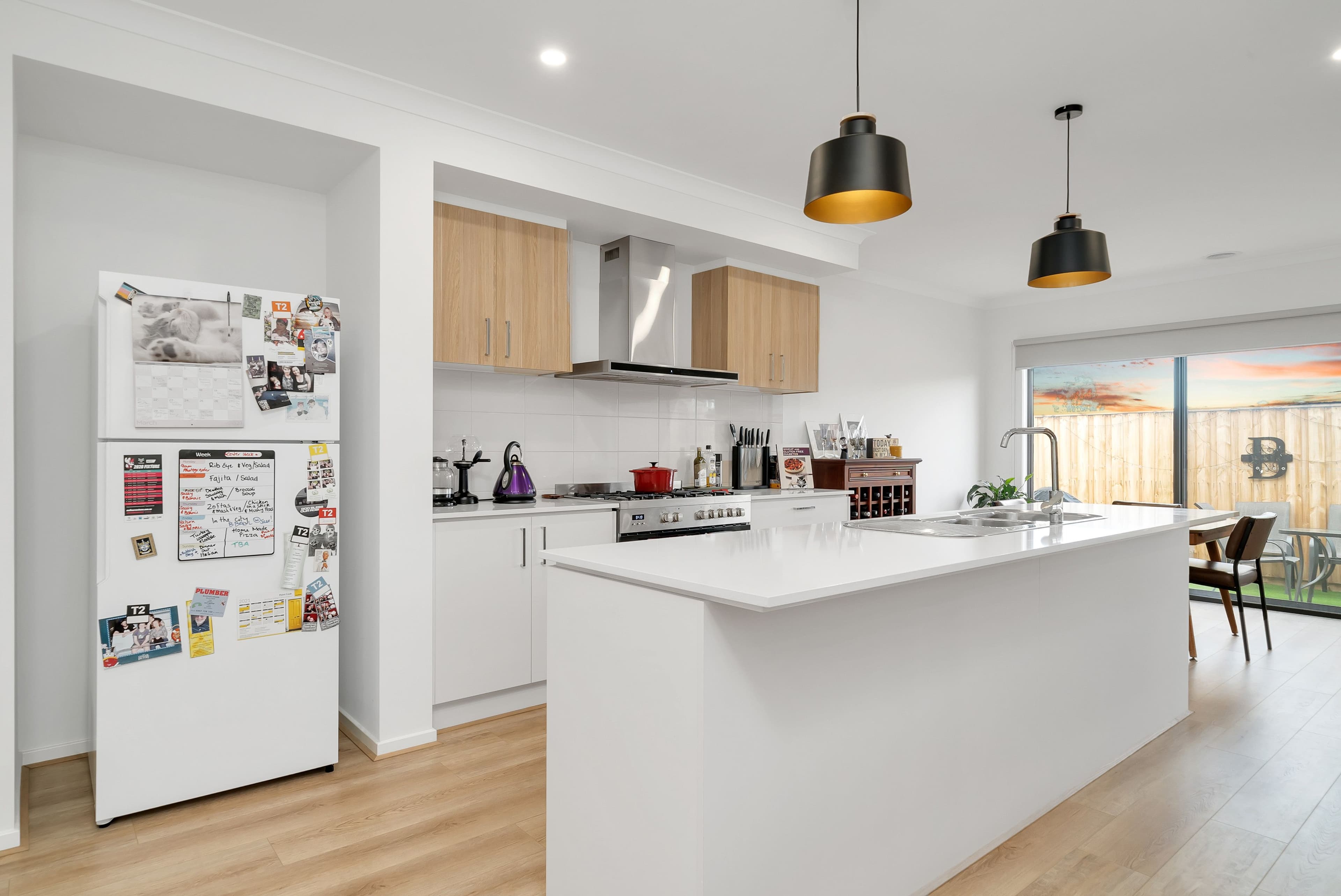 212 Waterhaven Boulevard, Point Cook VIC 3030, Point Cook - Thumbnail 3