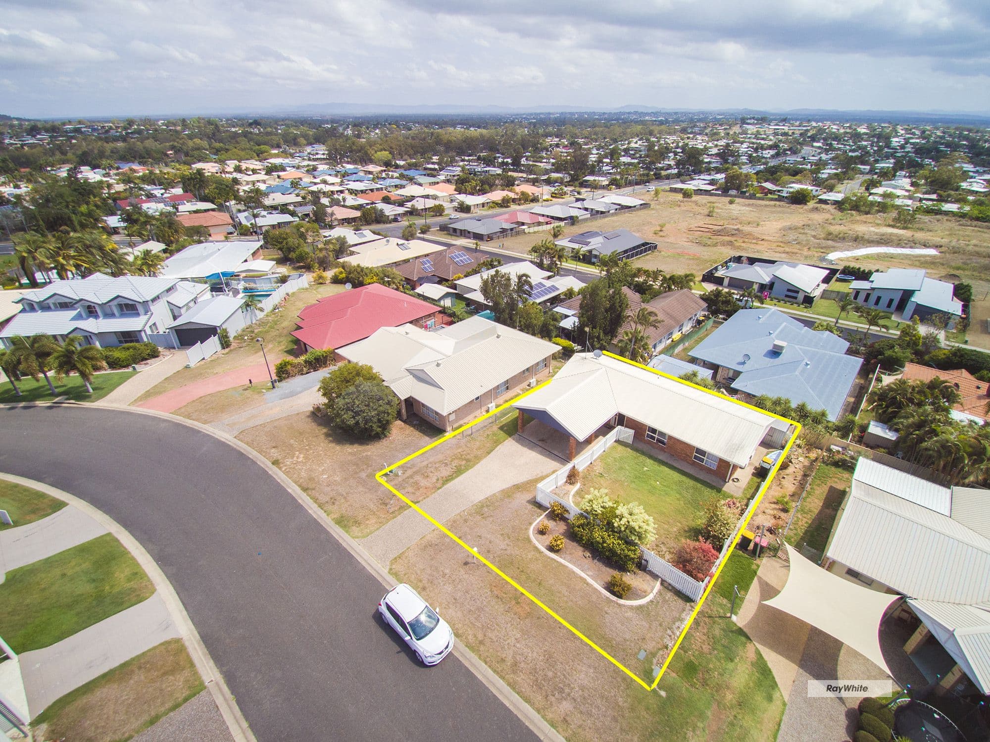 11 Permien Street, Norman Gardens QLD 4701, Norman Gardens - Image 1