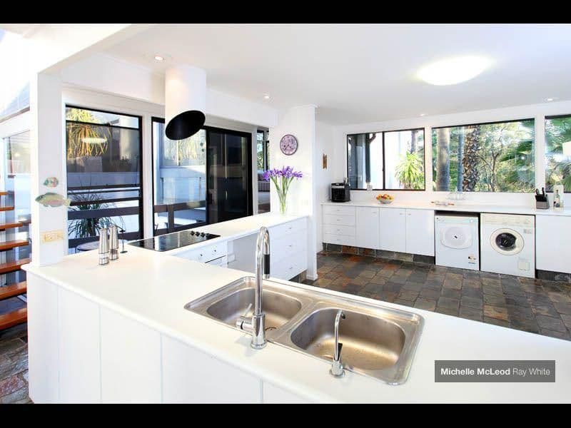 13 Yeoman Street, CHAPEL HILL QLD 4069, Chapel Hill - Thumbnail 5