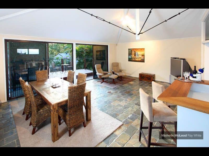 13 Yeoman Street, CHAPEL HILL QLD 4069, Chapel Hill - Thumbnail 7