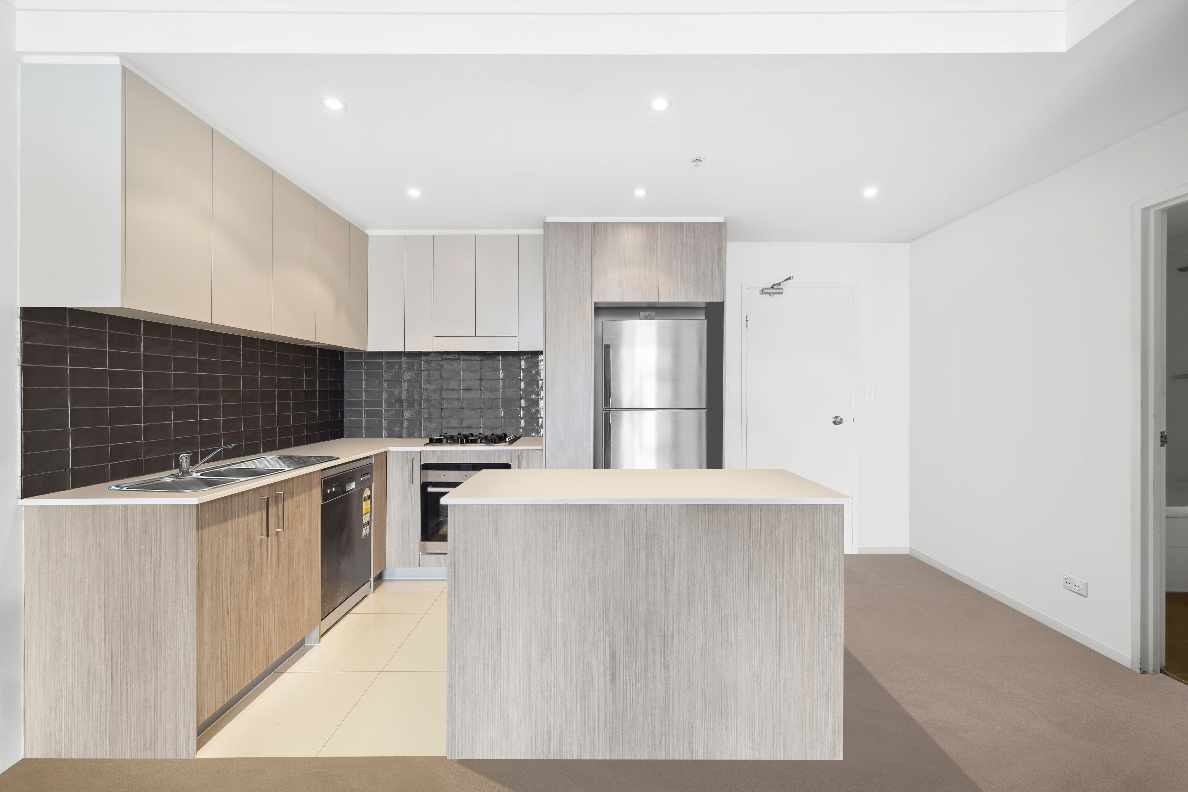 420 Macquarie Street, Liverpool NSW 2170, Liverpool - Thumbnail 3