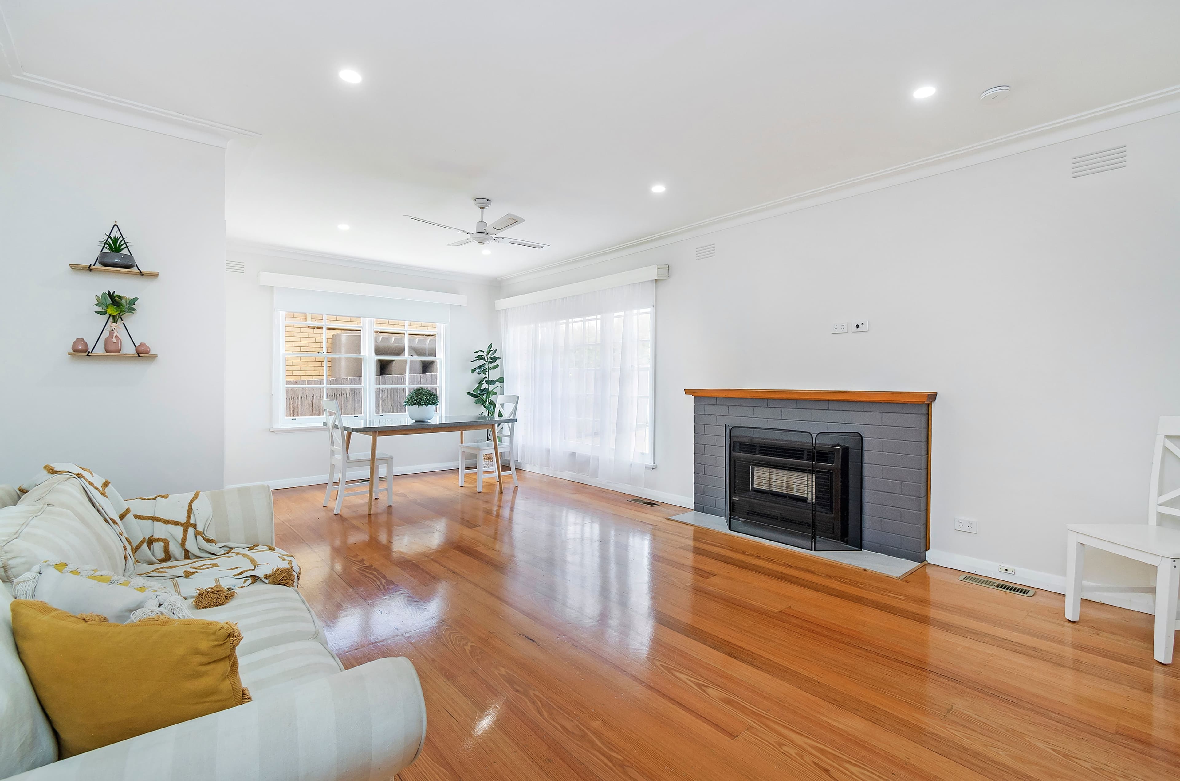 16 Saltau Street, Warrnambool VIC 3280, Warrnambool - Thumbnail 2