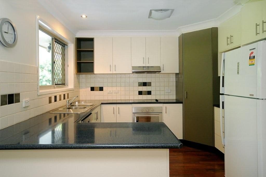 15 Lucinda Street, RANGEVILLE QLD 4350, Rangeville - Thumbnail 2