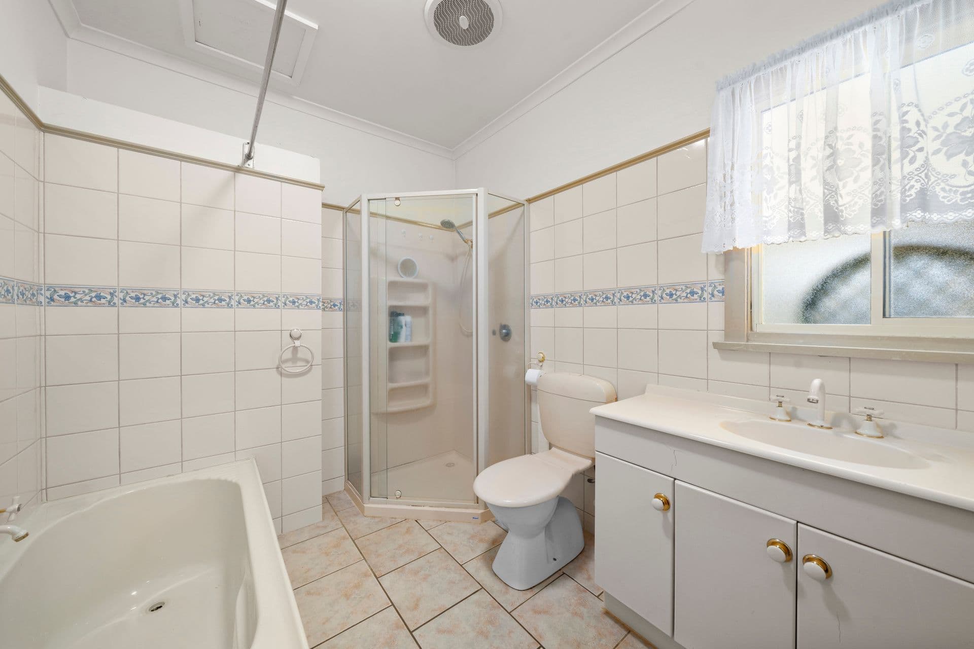 28 Salisbury Street, Benalla VIC 3672, Benalla - Thumbnail 8