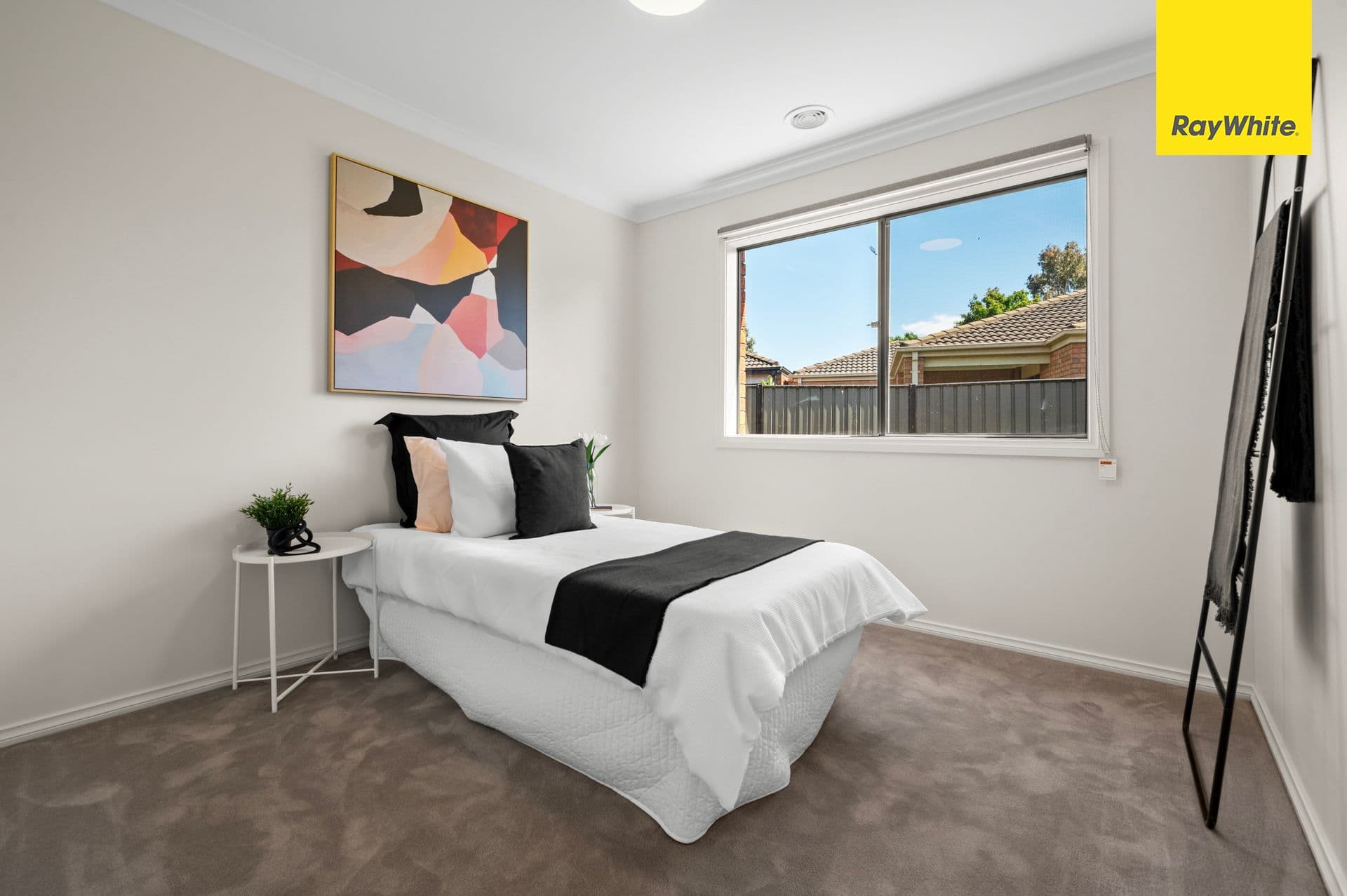10 Taunton Grove, DERRIMUT VIC 3026, Derrimut - Thumbnail 6