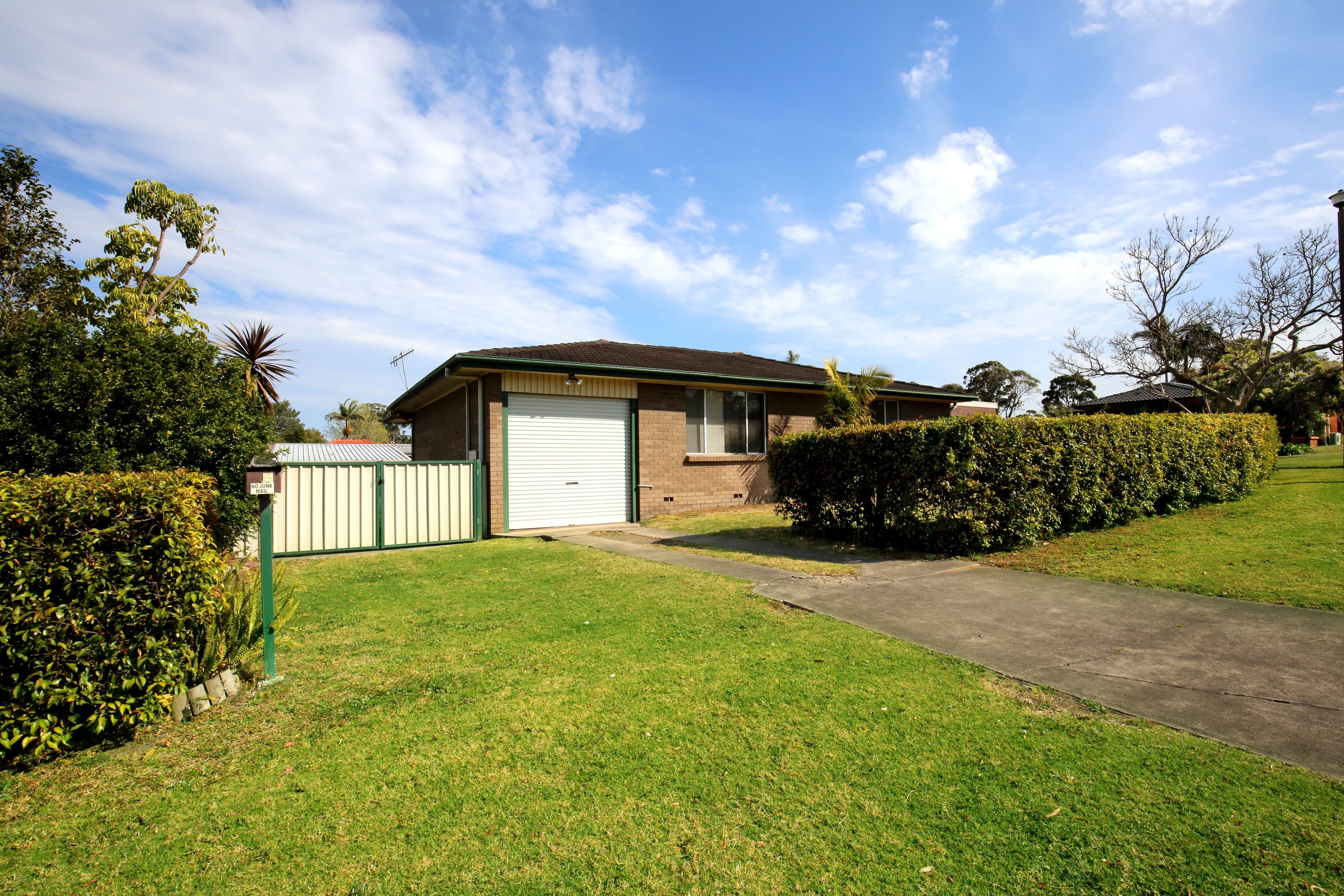 5 Penrose Drive, Bomaderry - Image 1