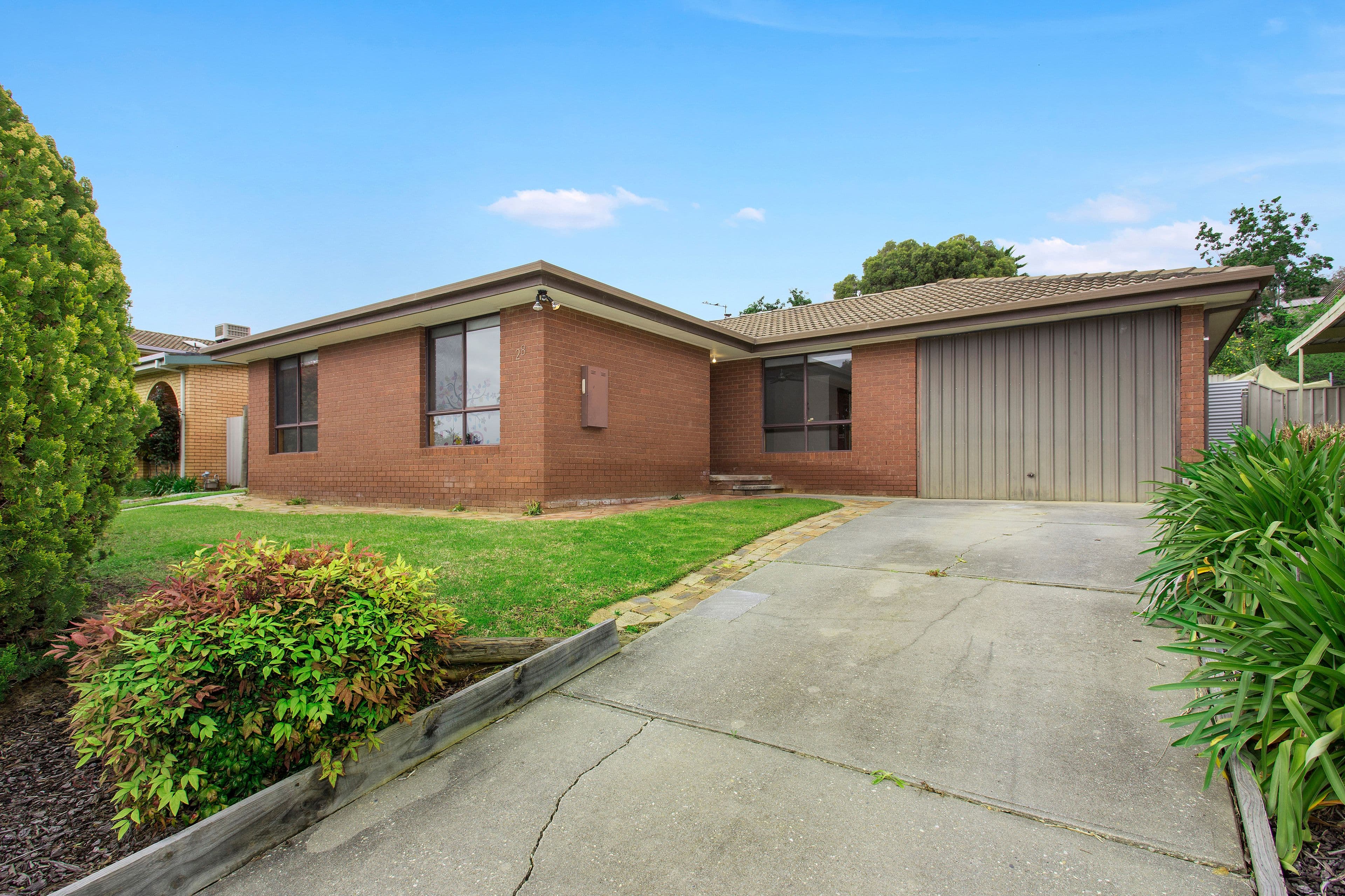 28 Wiltshire Crescent, Wodonga VIC 3690, Wodonga - Thumbnail 2