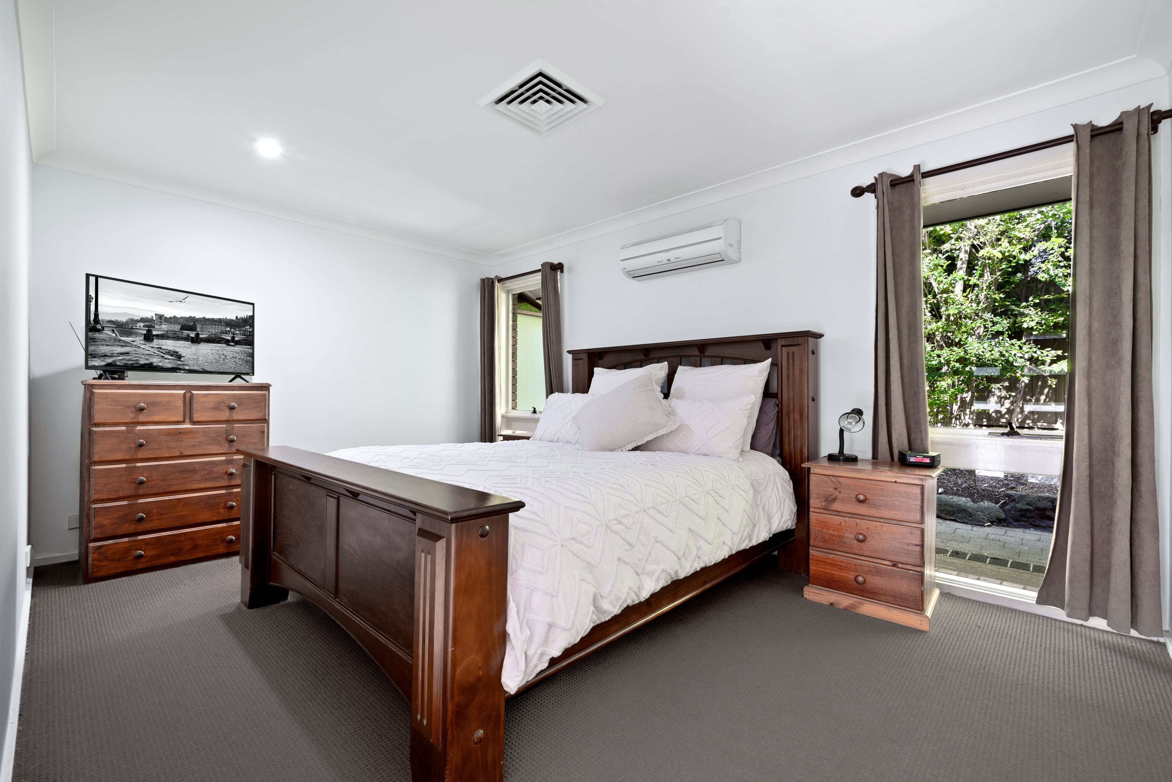 9 Sharpe Place, Camden South NSW 2570, Camden South - Thumbnail 2