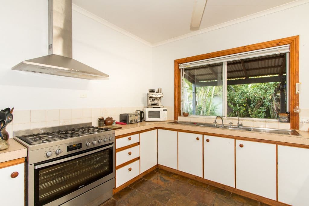 8 Fox Court, Cable Beach WA 6726, Cable Beach - Thumbnail 2