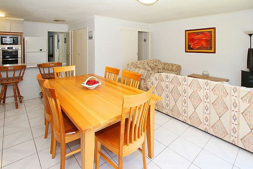 216 Childs Road, MILL PARK VIC 3082, Mill Park - Thumbnail 3
