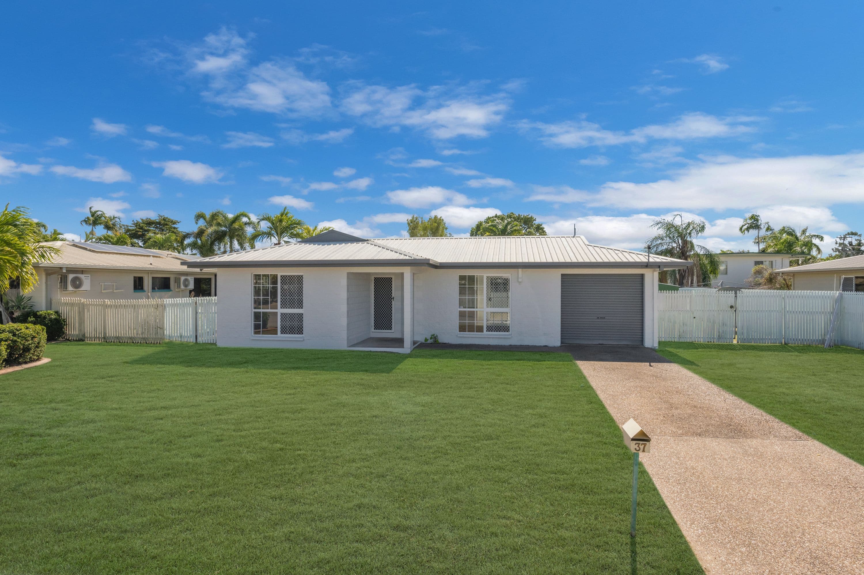 37 Feeney Avenue, Rasmussen QLD 4815, Rasmussen - Image 1