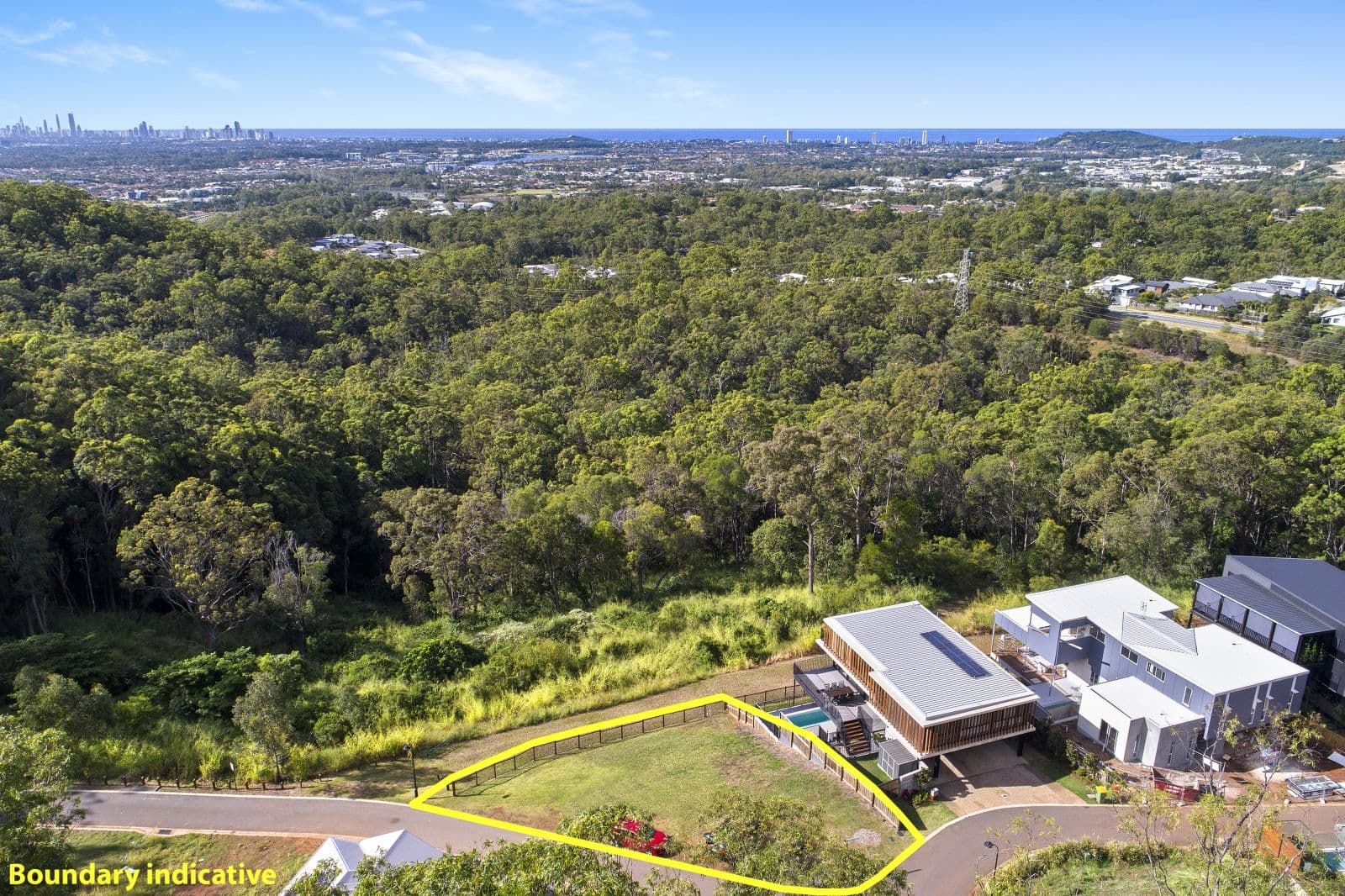 18 Bluebird Lane, Reedy Creek QLD 4227, Reedy Creek - Thumbnail 2