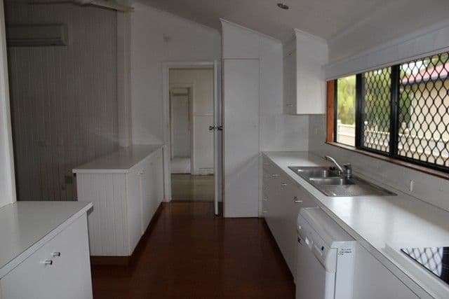 31 Gort Street, INGHAM QLD 4850, Ingham - Thumbnail 4