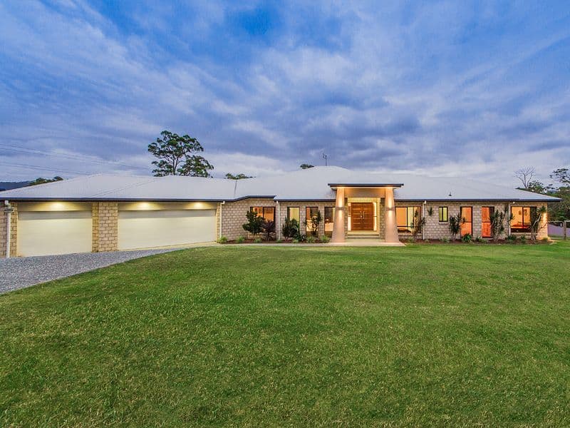 38 Ginger Rogers Road, Maudsland QLD 4210, Maudsland - Thumbnail 2