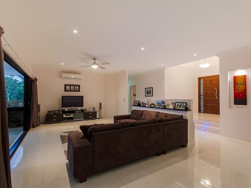 38 Ginger Rogers Road, Maudsland QLD 4210, Maudsland - Thumbnail 8