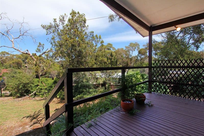 18 Fenton Avenue, ROSEBUD VIC 3939, Rosebud - Thumbnail 4