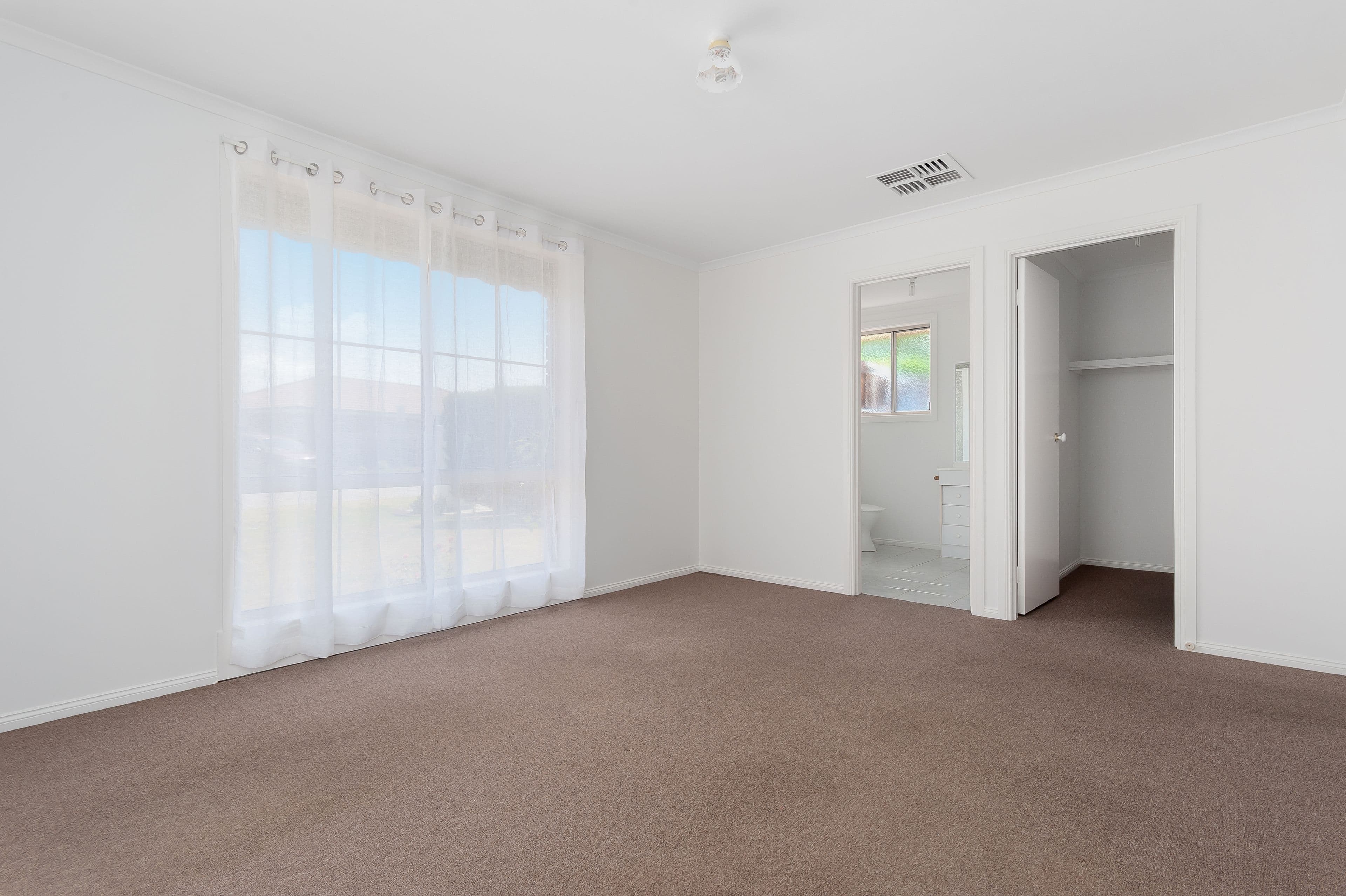 3 Capri Court, Pakenham VIC 3810, Pakenham - Thumbnail 7