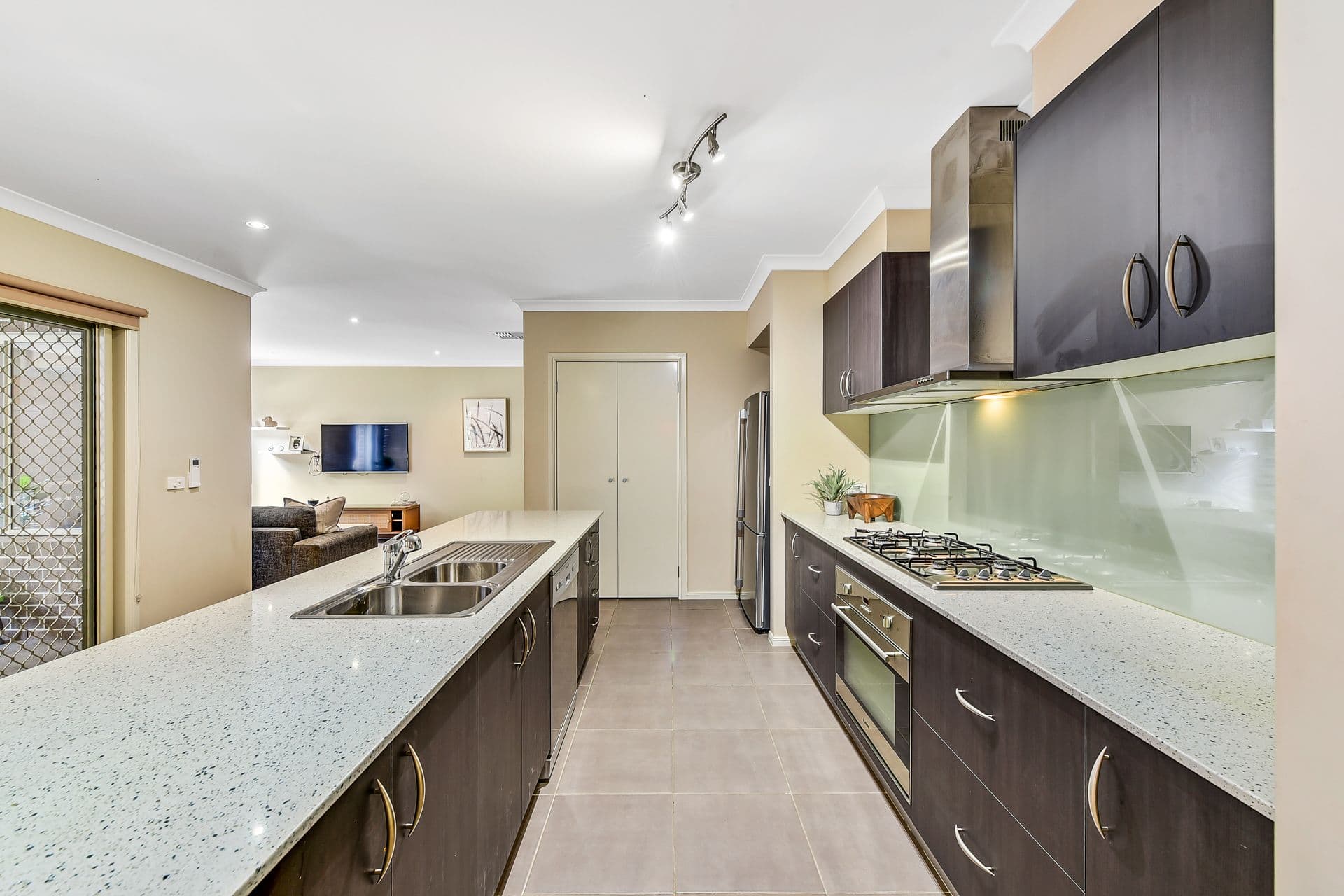 51 Cambridge Drive, Berwick VIC 3806, Berwick - Thumbnail 7