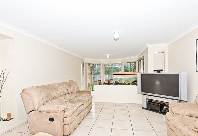 18 Cooper Place, CARSELDINE QLD 4034, Carseldine - Thumbnail 4