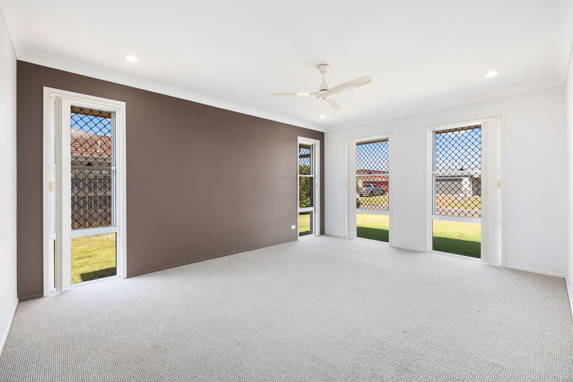 53 Lady Penrhyn Drive, Eli Waters QLD 4655, Eli Waters - Thumbnail 3