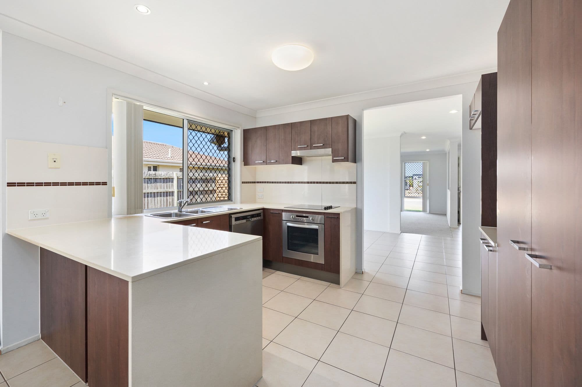 53 Lady Penrhyn Drive, Eli Waters QLD 4655, Eli Waters - Thumbnail 6