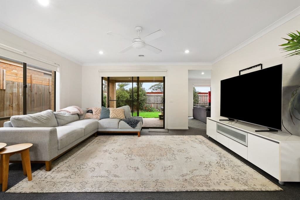 25 Morgan Crescent, Werribee VIC 3030, Werribee - Thumbnail 3