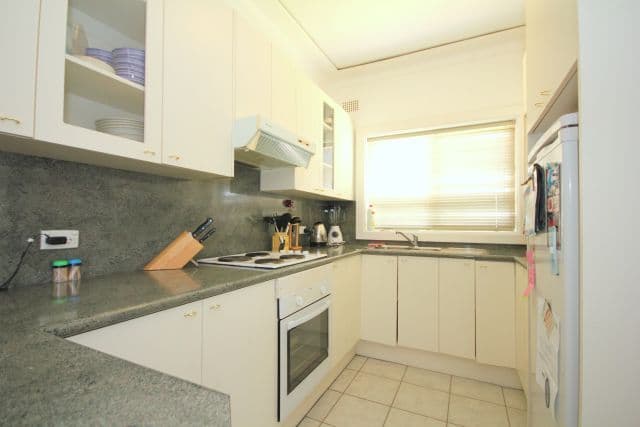 1 Collins Crescent, YAGOONA NSW 2199, Yagoona - Thumbnail 4