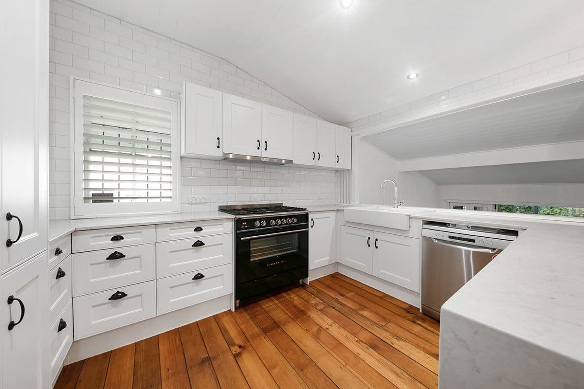11 Earl Street, Greenslopes QLD 4120, Greenslopes - Thumbnail 4