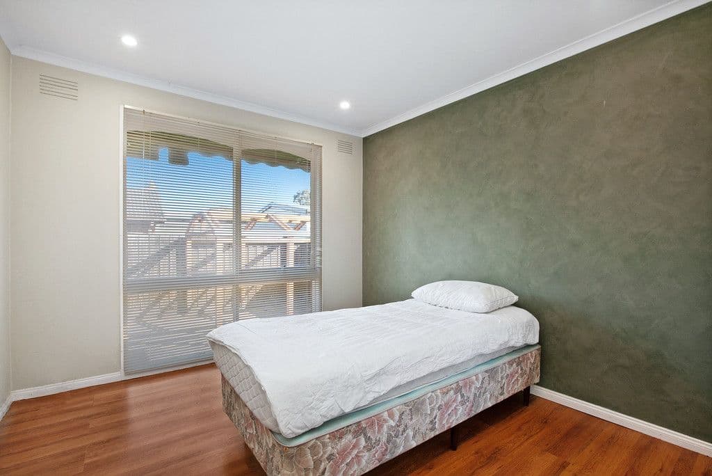 4 Coventry Crescent, Mill Park VIC 3082, Mill Park - Thumbnail 7
