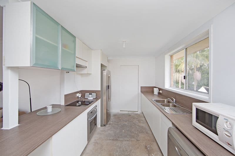 24 Jessica Street, Bateau Bay NSW 2261, Bateau Bay - Thumbnail 2