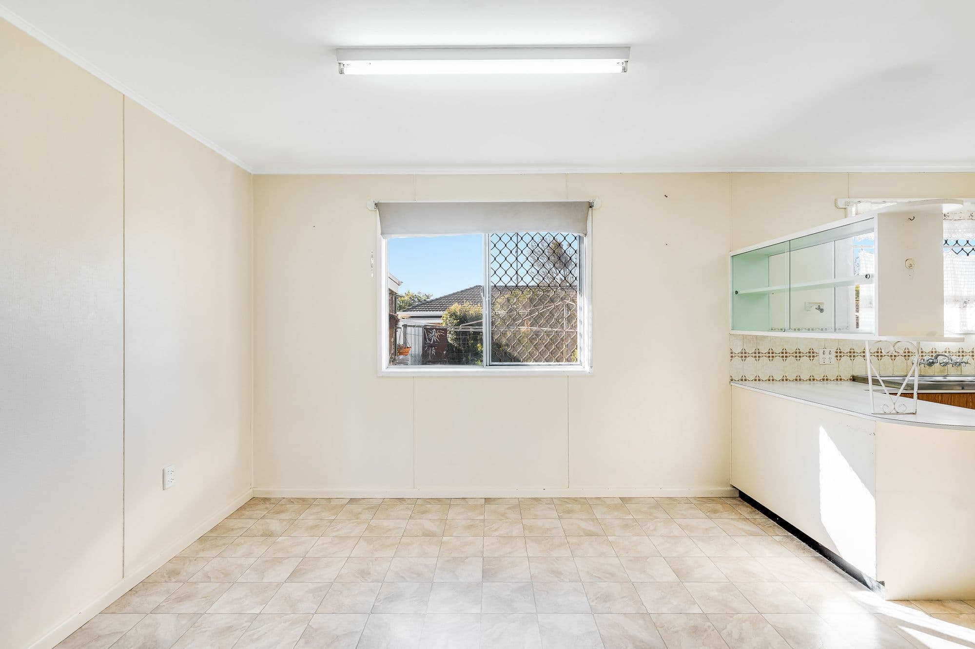 15 Merino Street, Harristown QLD 4350, Harristown - Thumbnail 6
