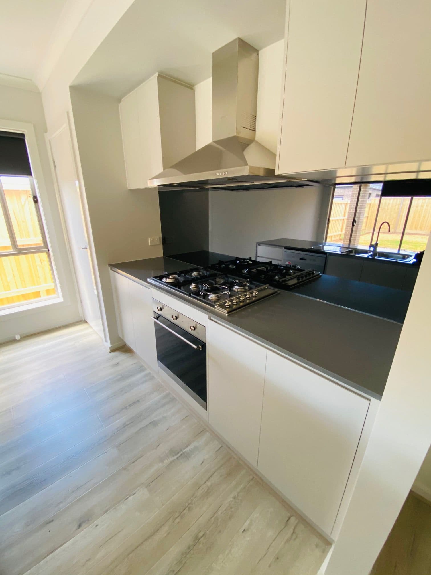 11 Kilpatrick Street, Tarneit VIC 3029, Tarneit - Thumbnail 2