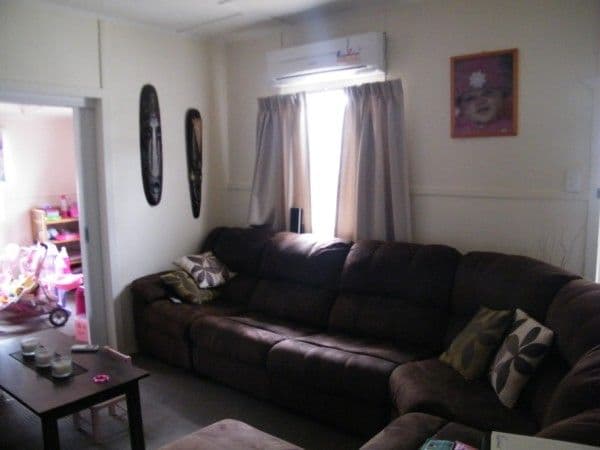 17 Burbank Street, CHINCHILLA QLD 4413, Chinchilla - Thumbnail 6