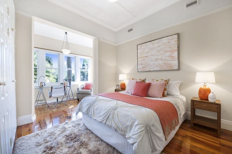 219 Beecroft Road, Cheltenham - Thumbnail 2