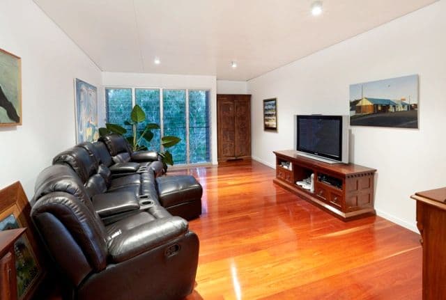 1 Vantage Point Drive, BURLEIGH HEADS QLD 4220, Burleigh Heads - Thumbnail 5