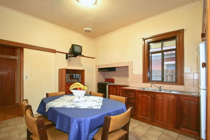 12 Willesden Road, HUGHESDALE VIC 3166, Hughesdale - Thumbnail 4