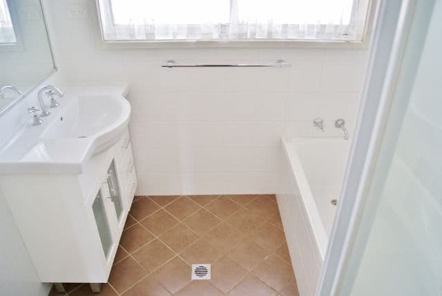 12 Barwang Street, Young - Thumbnail 5