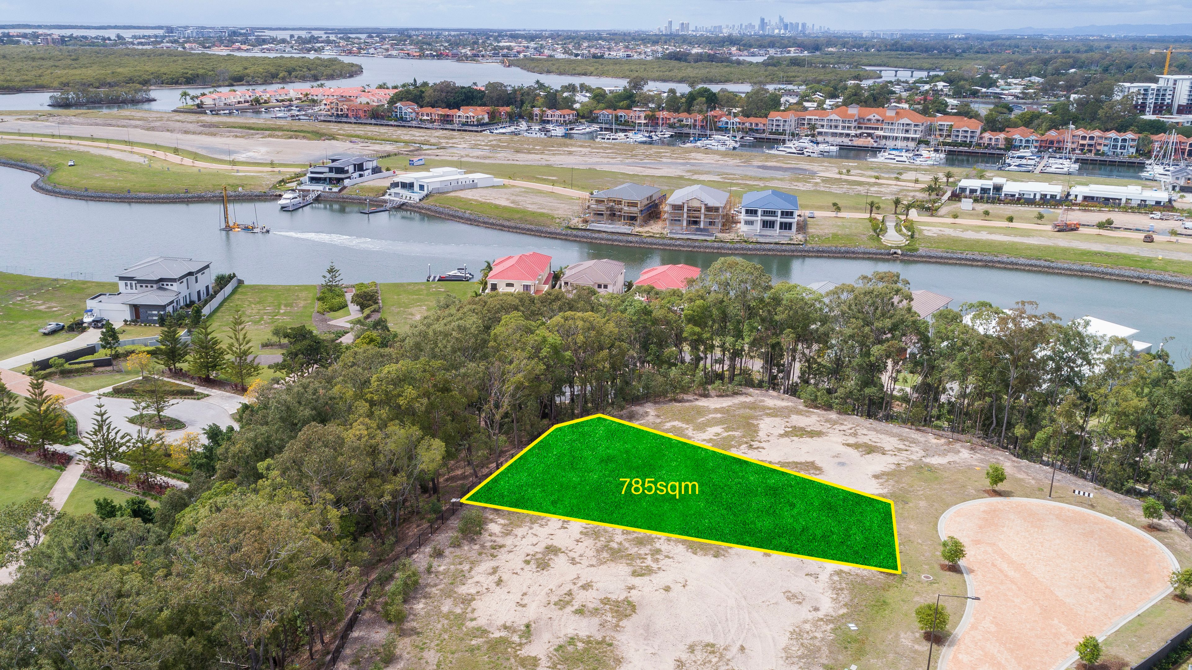 1867 Hillcrest Place, Sanctuary Cove QLD 4212, Sanctuary Cove - Thumbnail 2
