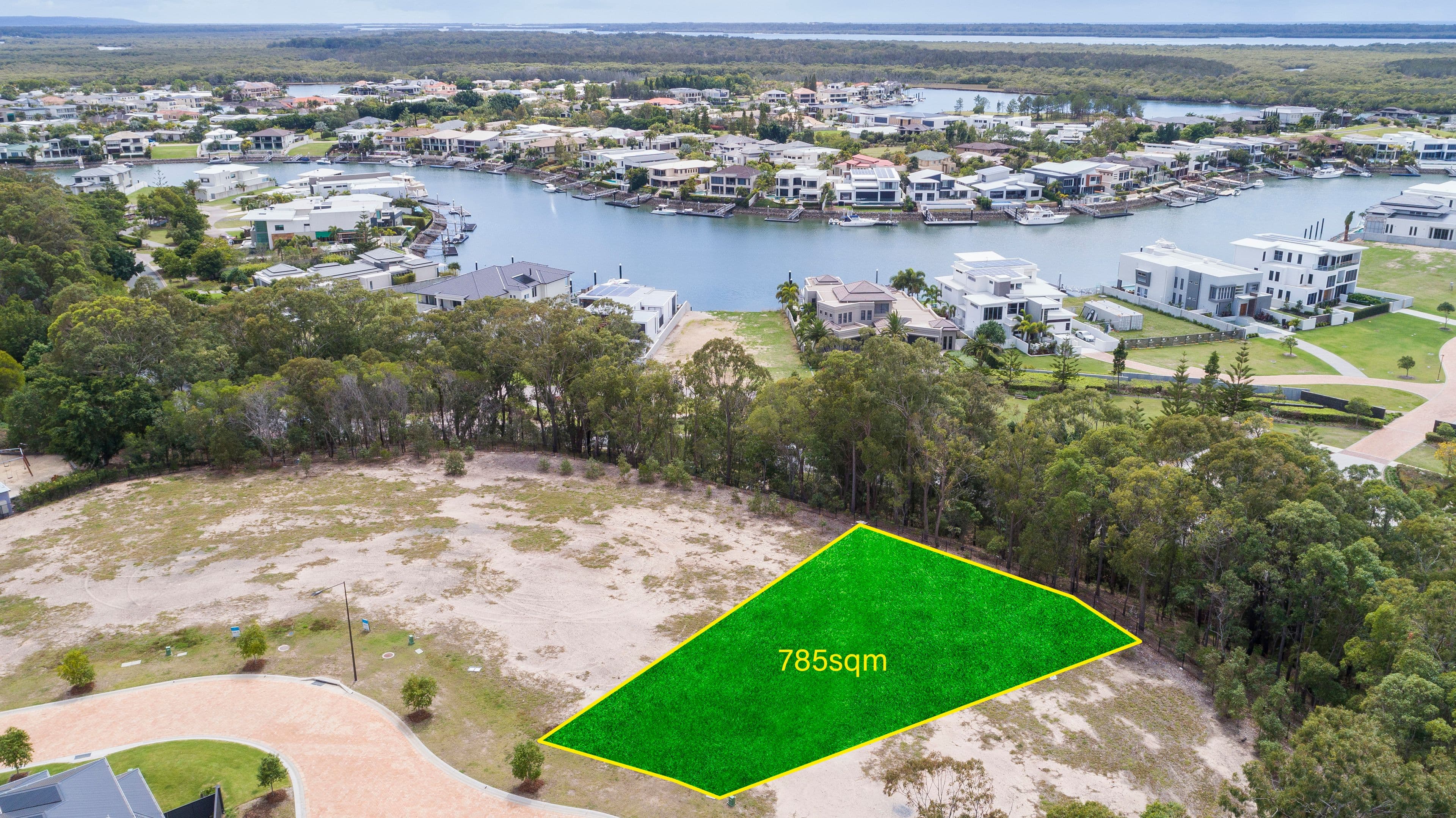 1867 Hillcrest Place, Sanctuary Cove QLD 4212, Sanctuary Cove - Thumbnail 5