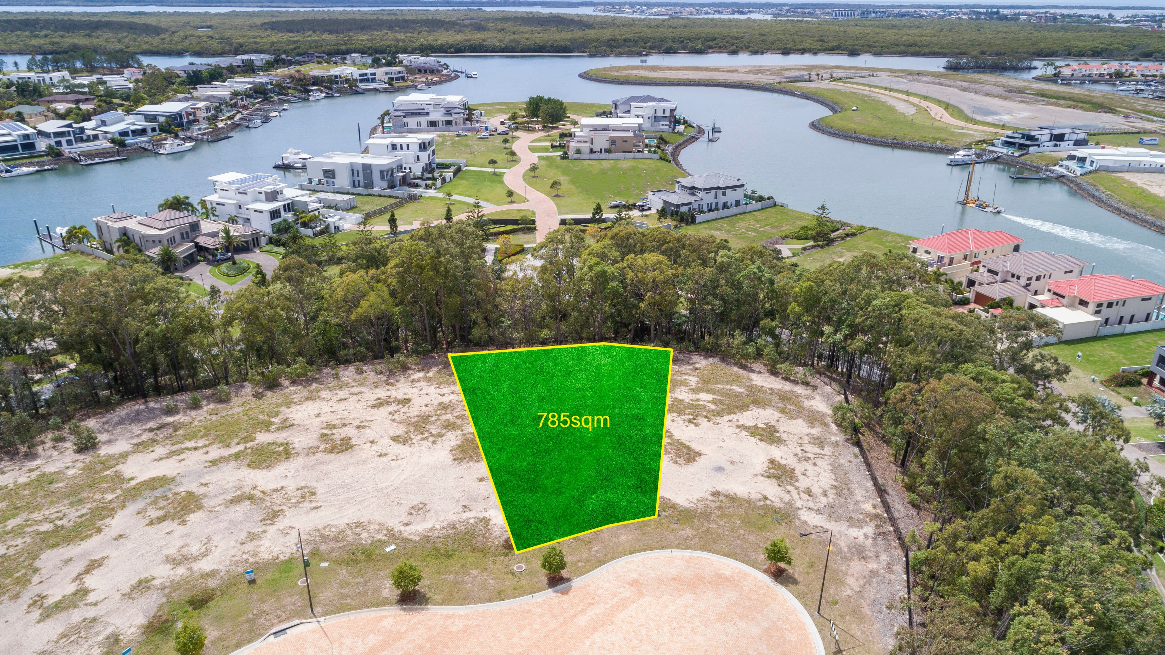 1867 Hillcrest Place, Sanctuary Cove QLD 4212, Sanctuary Cove - Thumbnail 6