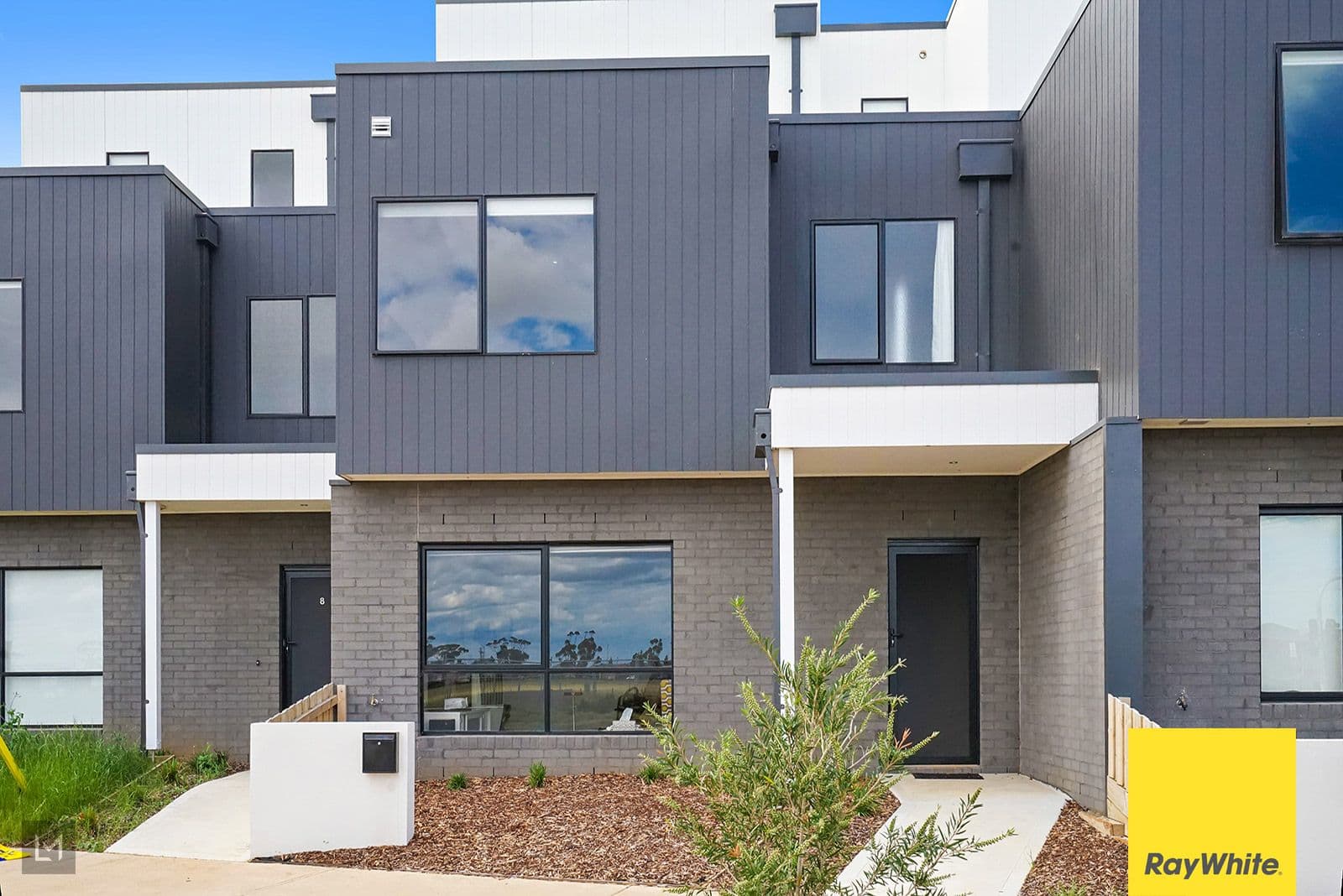 6 Obsidian Avenue, Tarneit VIC 3029, Tarneit - Image 1