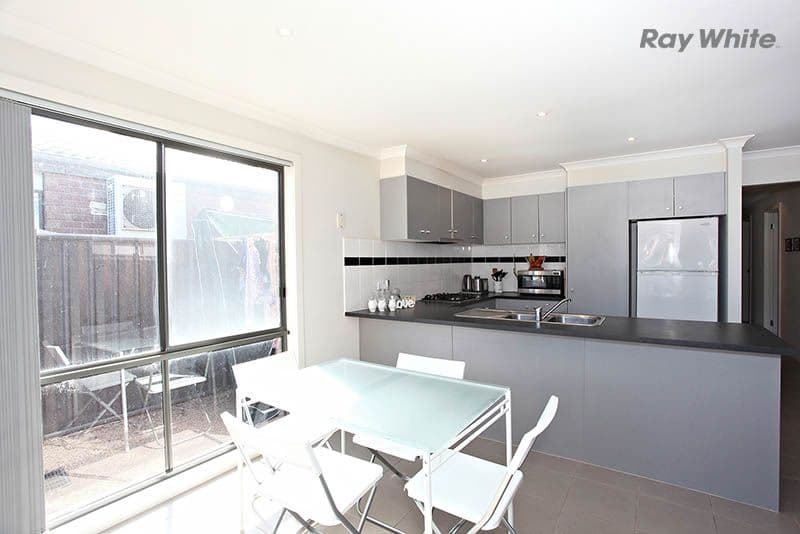 41 Pioneer Drive, DEER PARK VIC 3023, Deer Park - Thumbnail 4