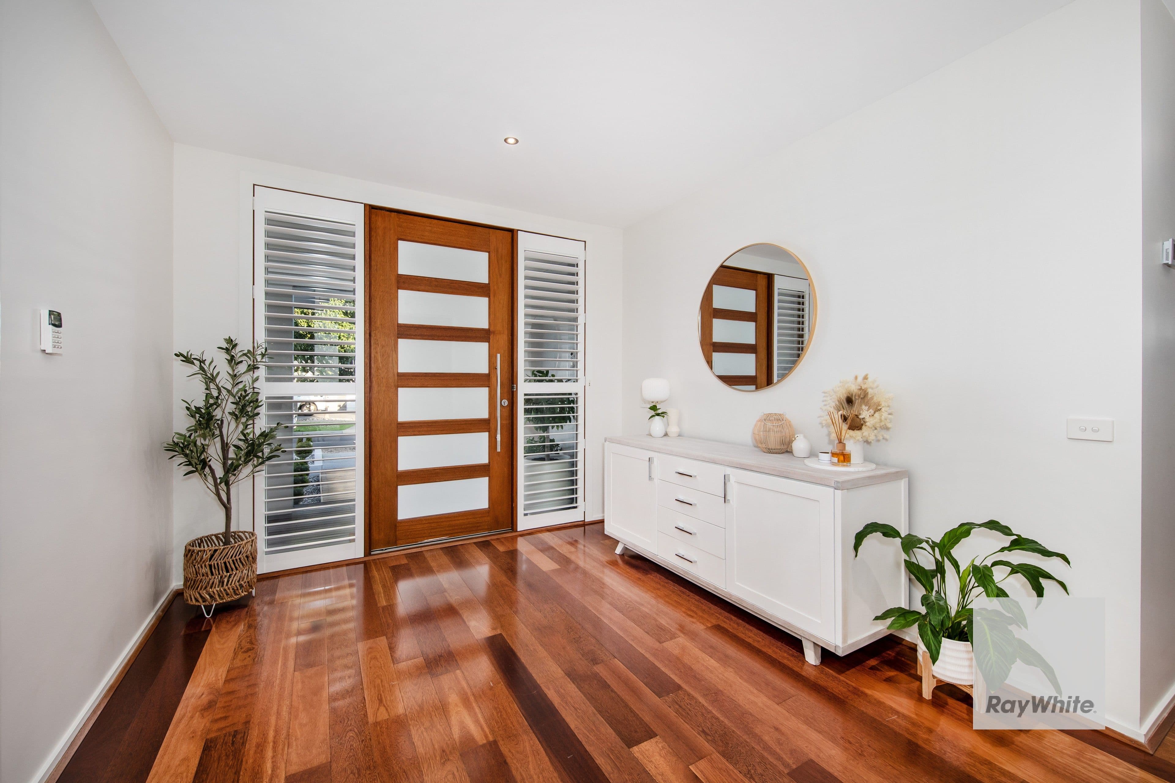16 Woolwich Way, Taylors Hill VIC 3037, Taylors Hill - Thumbnail 2