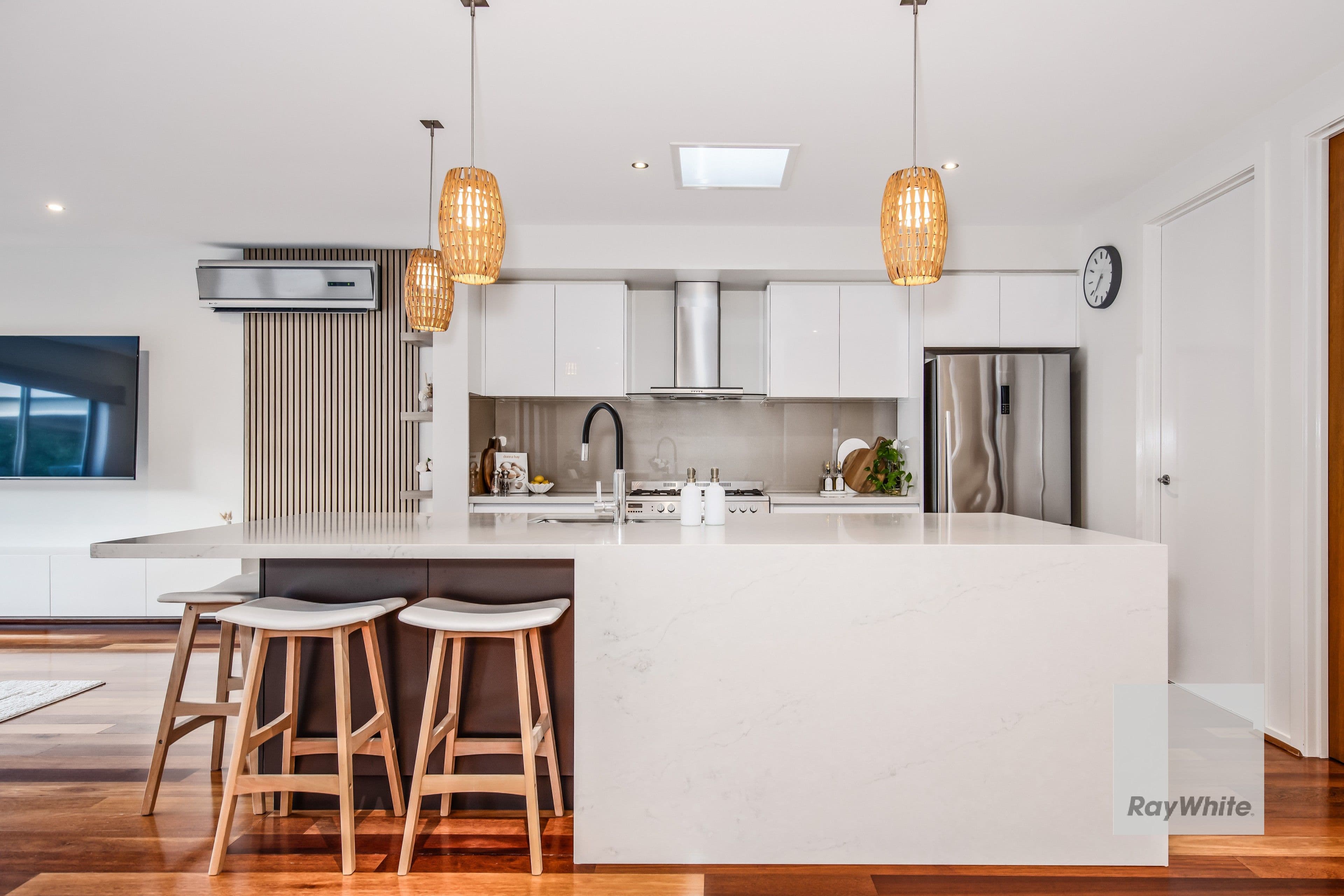 16 Woolwich Way, Taylors Hill VIC 3037, Taylors Hill - Thumbnail 6