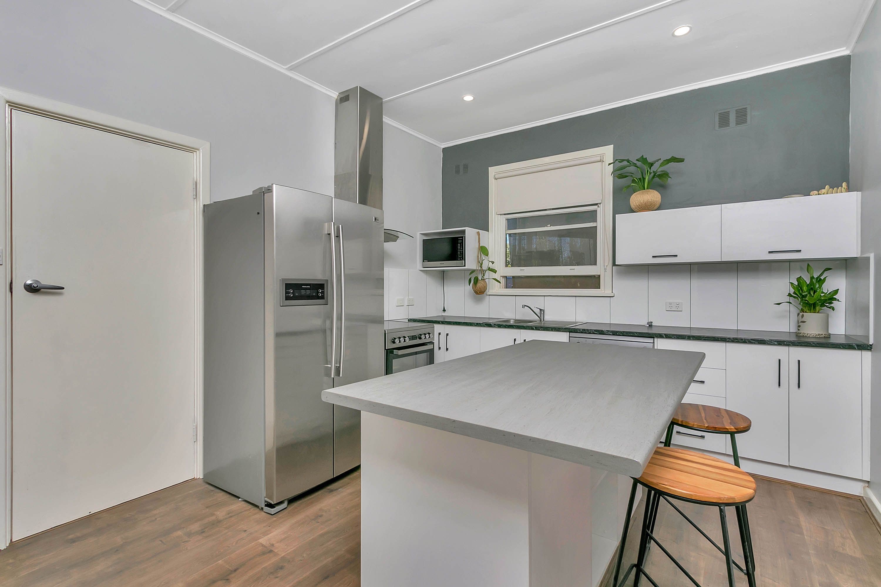 20 Whitwarta Road, Balaklava SA 5461, Balaklava - Thumbnail 3