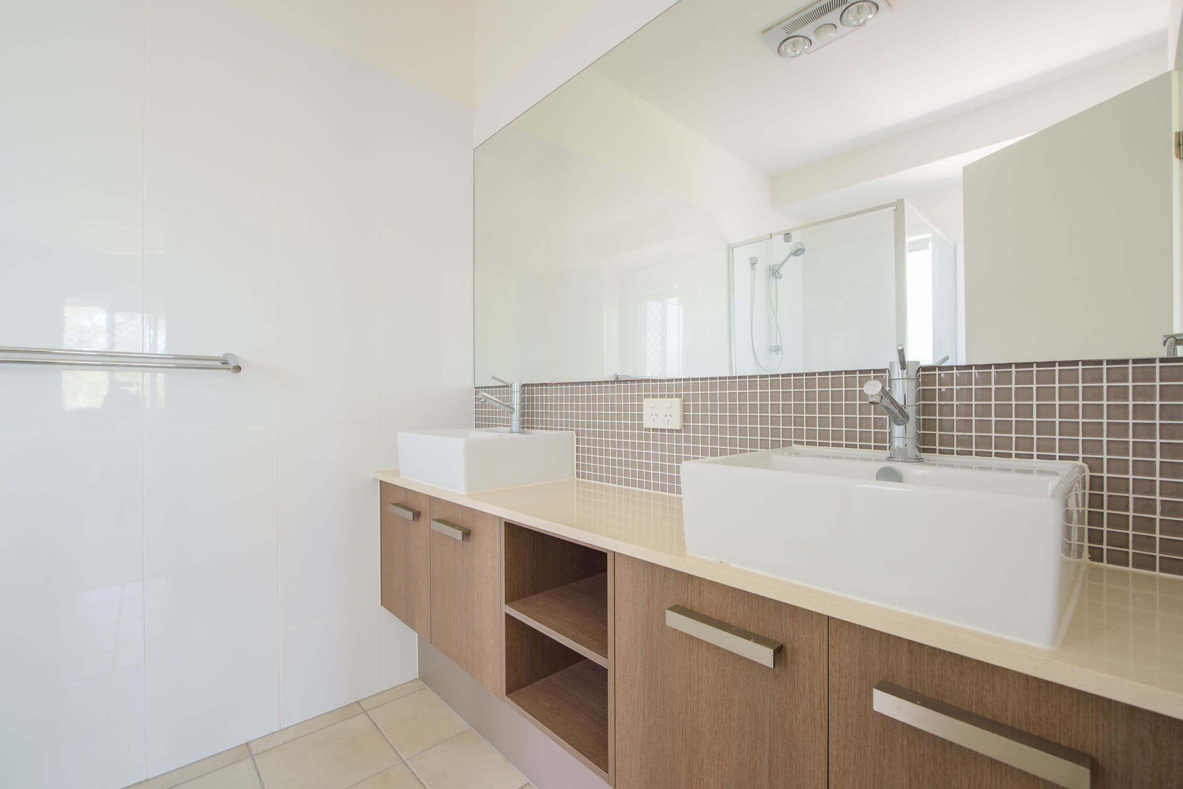 137 Emmadale Drive, New Auckland QLD 4680, New Auckland - Thumbnail 8