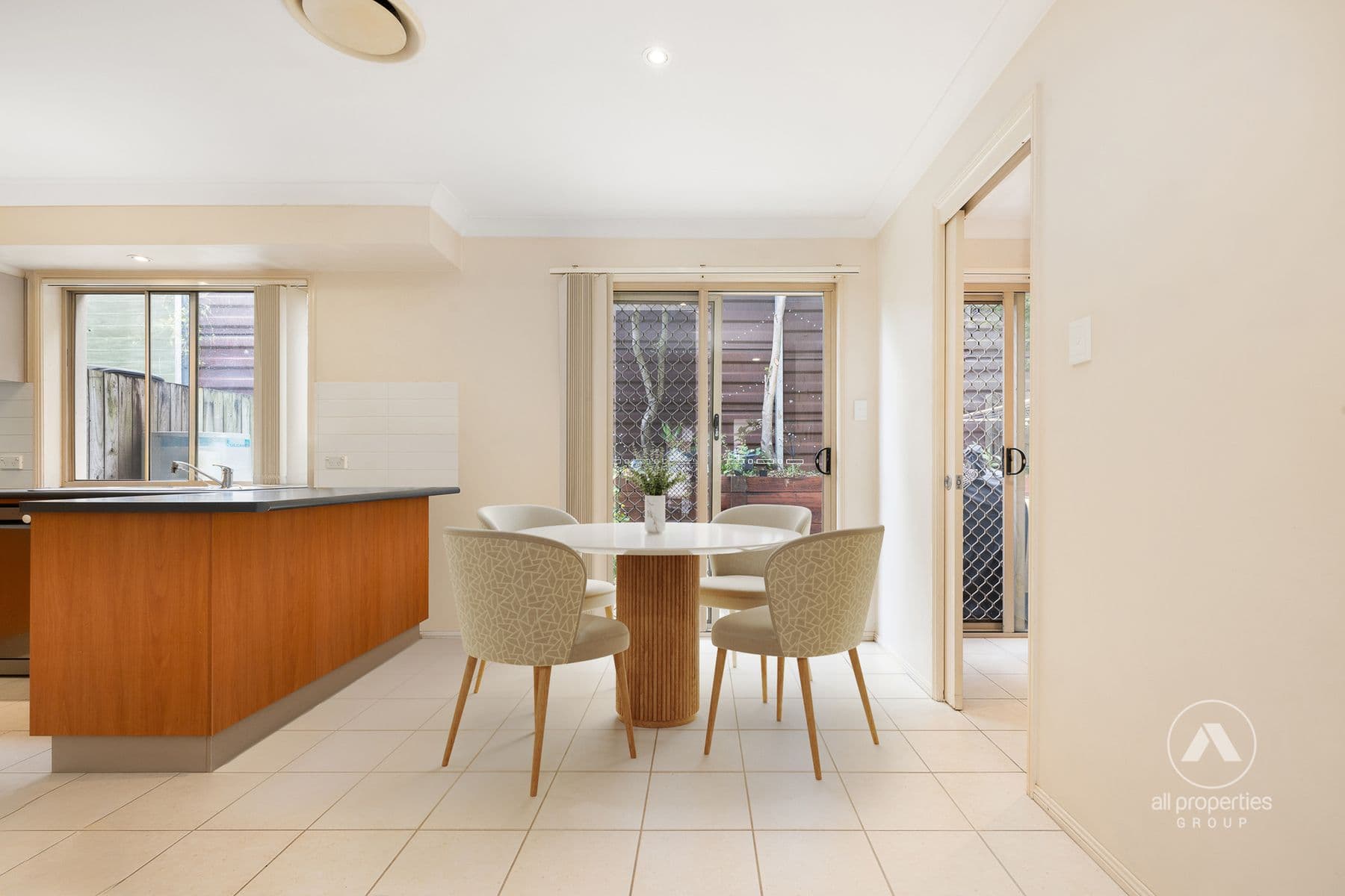 37/18 Mornington Court, Calamvale QLD 4116, Calamvale - Thumbnail 5