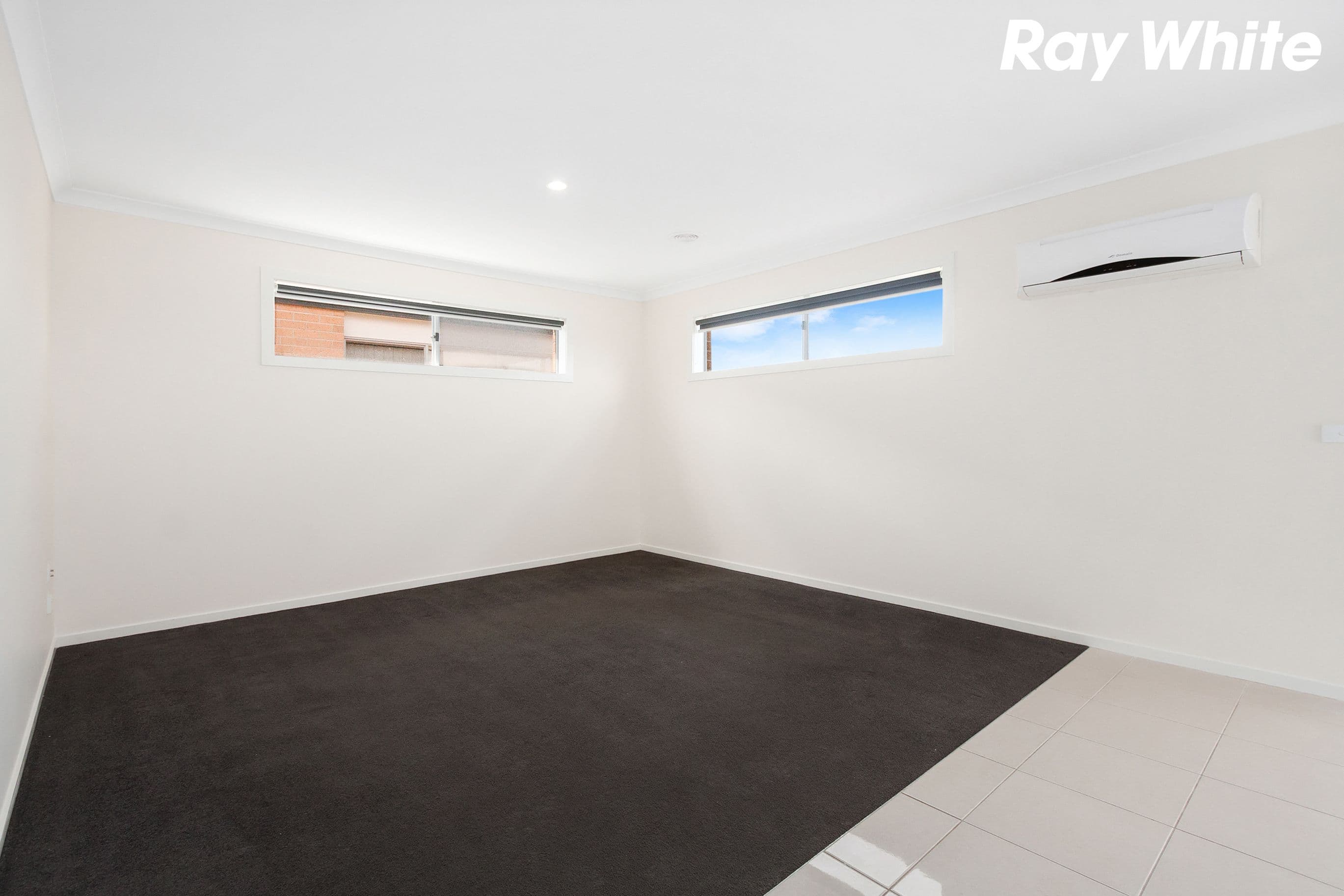 40 Cascade Way, Pakenham VIC 3810, Pakenham - Thumbnail 4
