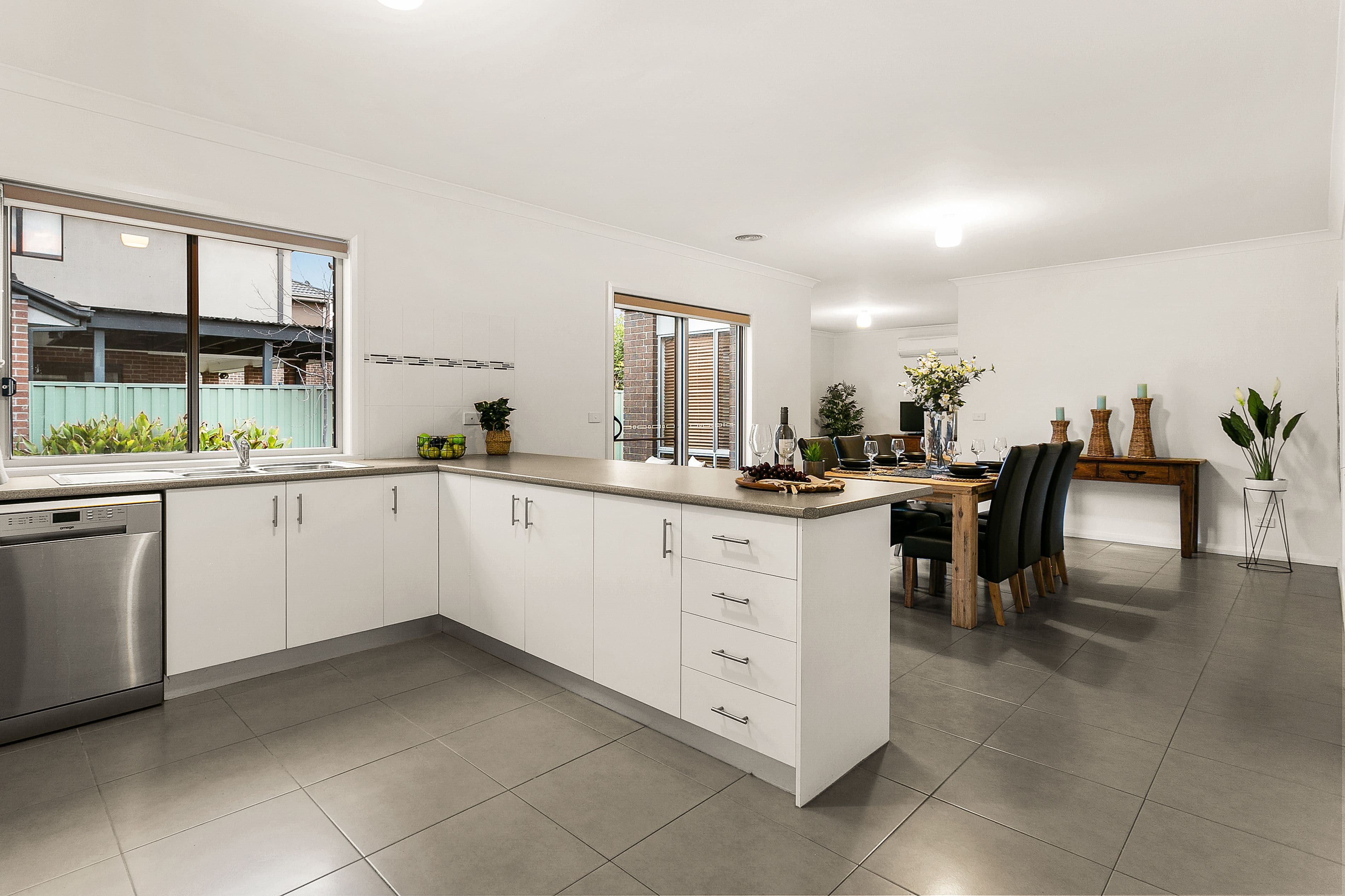 10 Charolais Court, Pakenham VIC 3810, Pakenham - Thumbnail 4